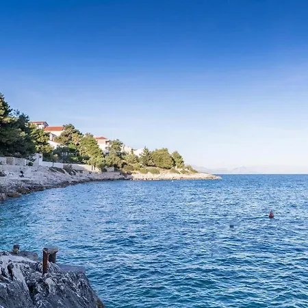 Apartament Brane - 100m From The